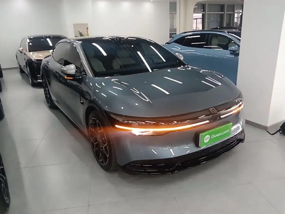 Zeekr 007 2025 Long-Range All-Wheel-Drive Intelligent Driving Version 100 kWh — миниатюра 6