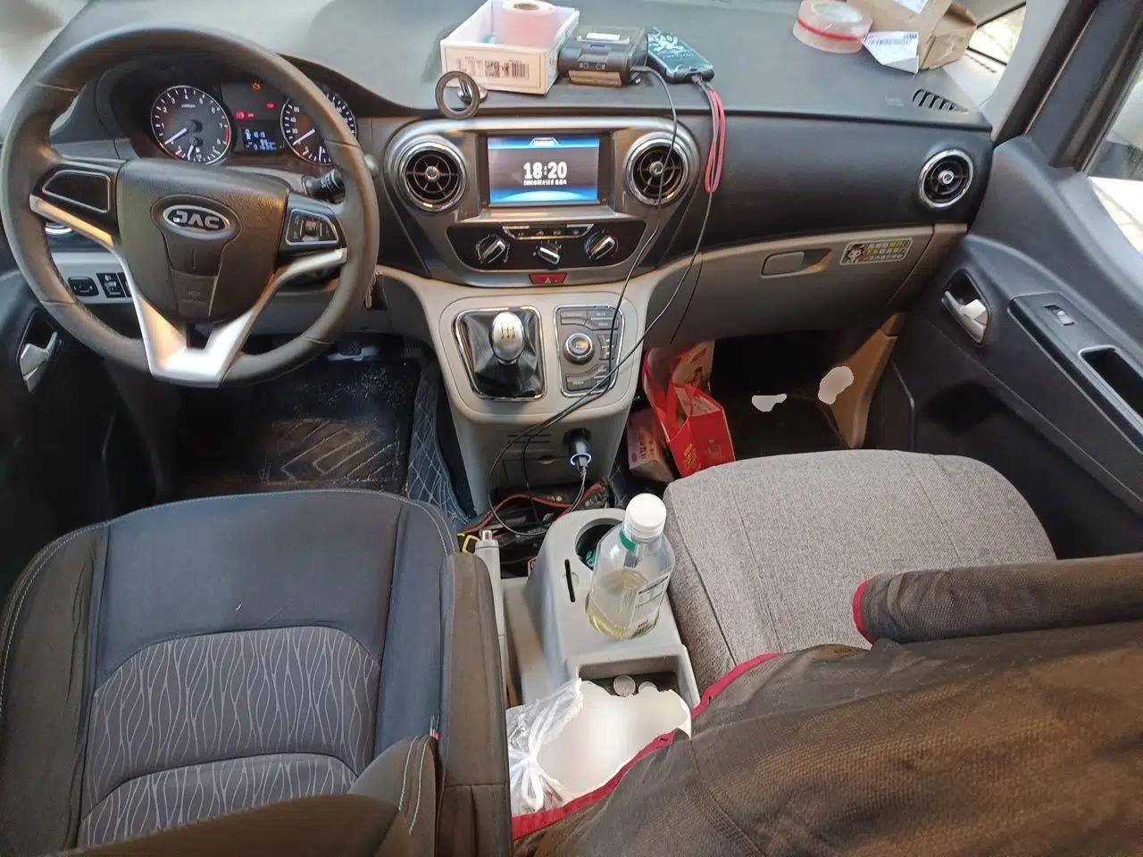 JAC Refine M3 2019 IKEA Edition 1.6L Luxury Smart Model — миниатюра 10