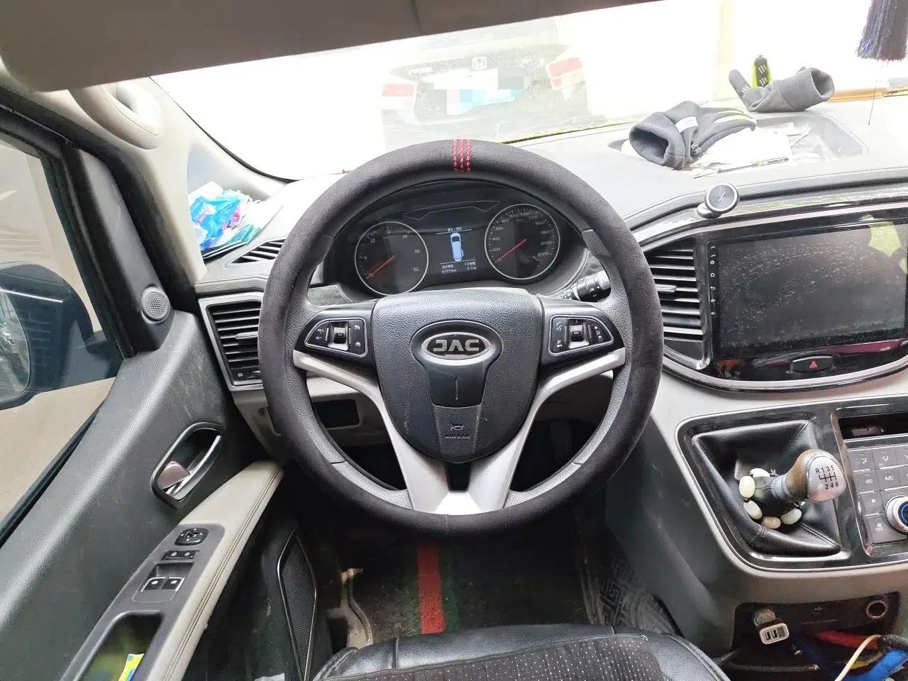 JAC Refine M4 2017 1.9T Diesel Manual Luxury Model — миниатюра 11