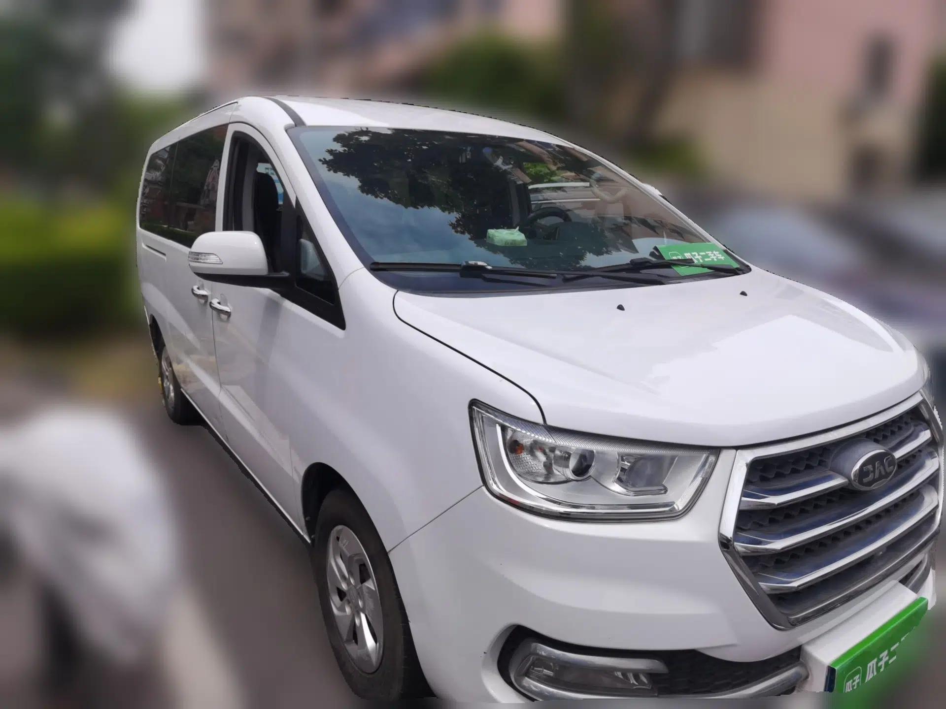 JAC Refine M4 2016 2.0L Manual Comfort Edition — миниатюра 3