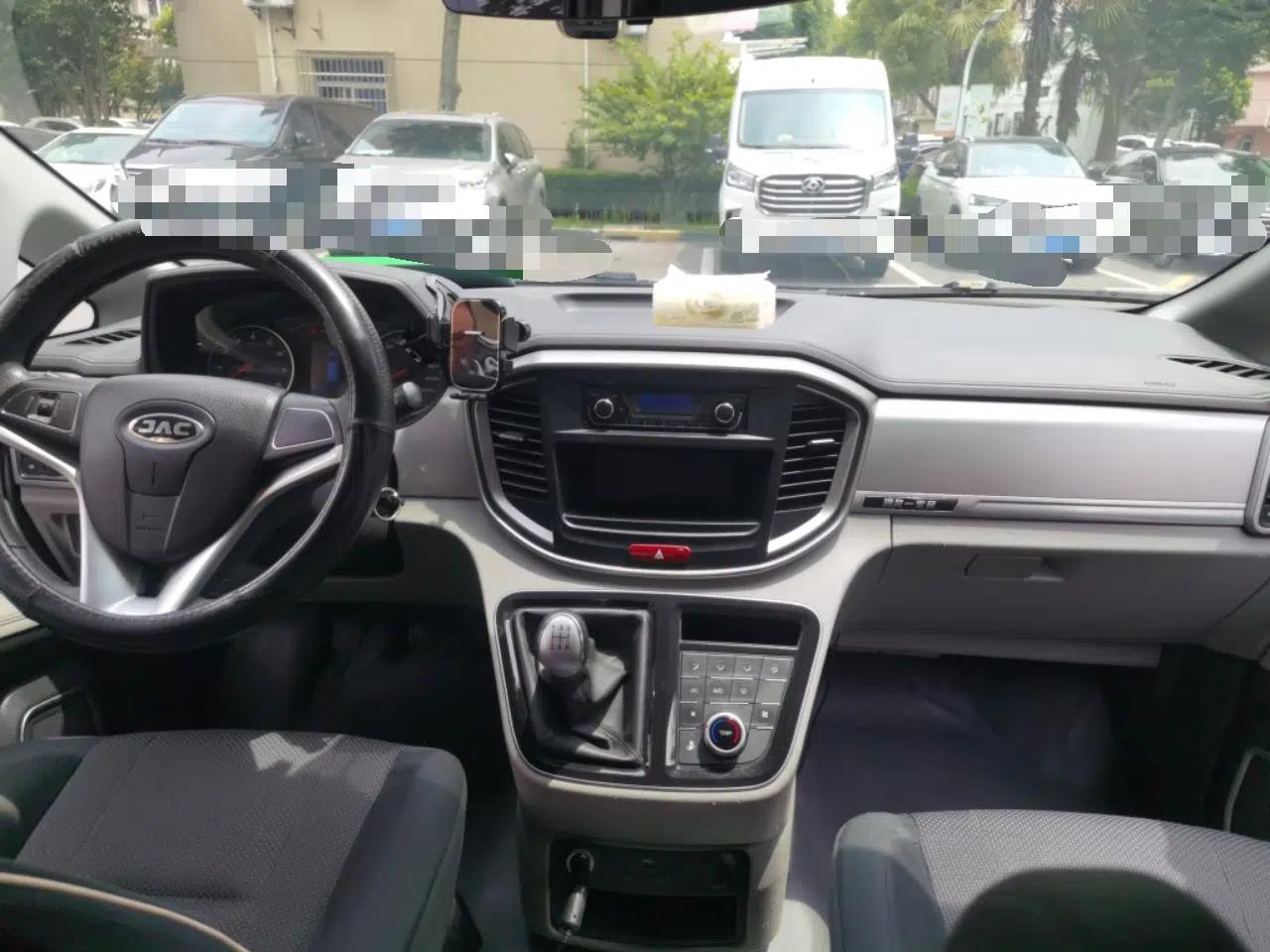 JAC Refine M4 2016 2.0L Manual Comfort Edition — миниатюра 10
