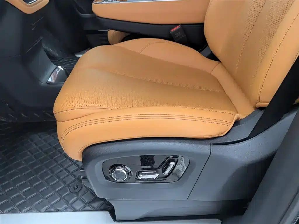 Yizhen L380 2025 Model 805km Flagship Edition 4WD — миниатюра 20