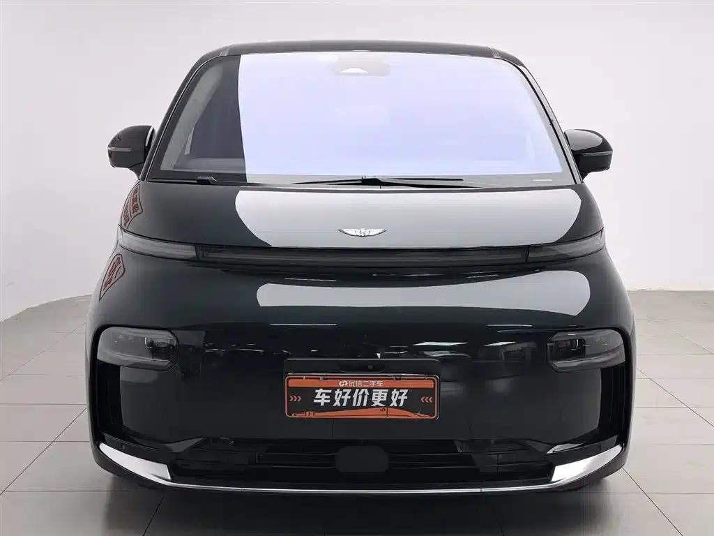 Yizhen L380 2025 Model 805km Flagship Edition 4WD — миниатюра 3