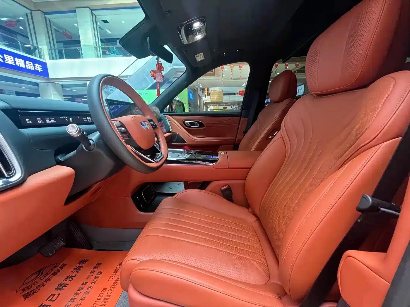 Galaxy M9 2025 210km/h AWD Navigator Edition — миниатюра 11