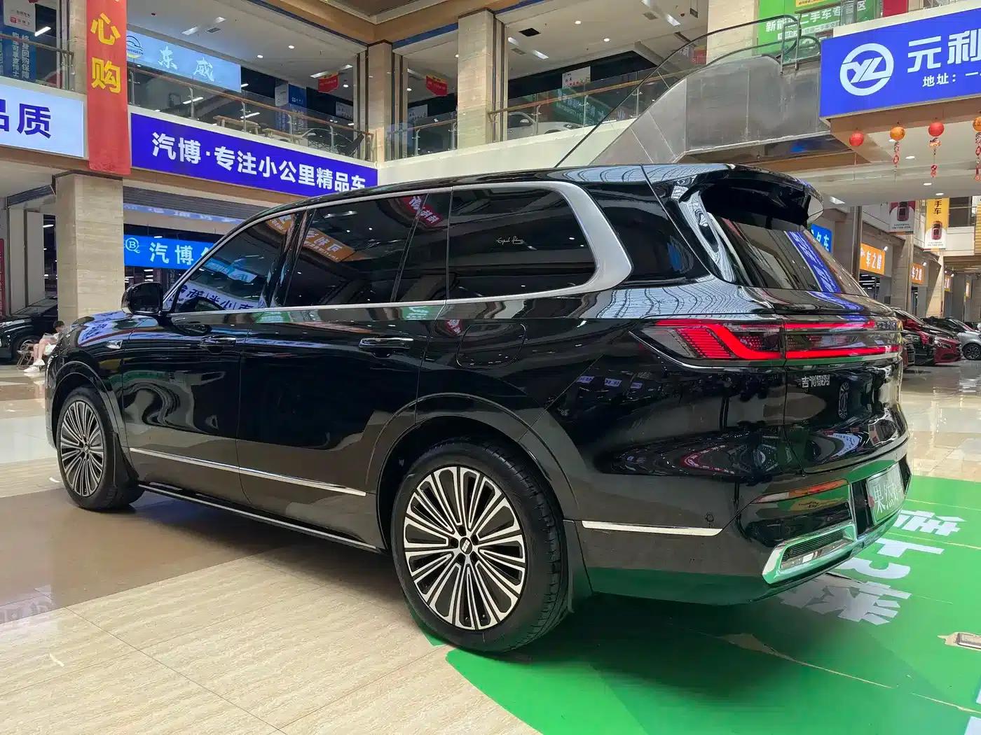 Galaxy M9 2025 210km/h AWD Navigator Edition — миниатюра 8