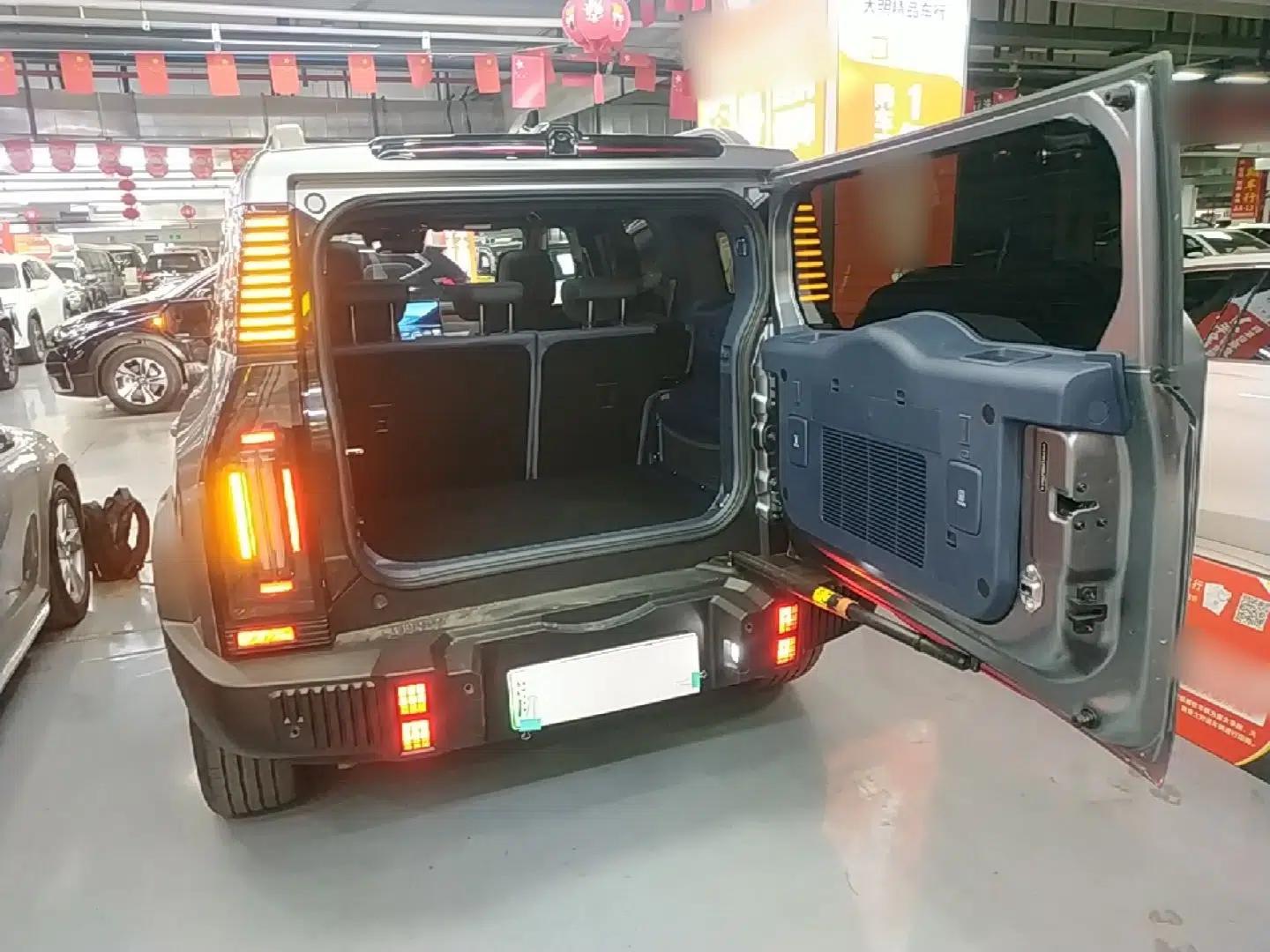 JETOUR Shanhai Traveler C-DM 2024 C-DM 208KM Mountain & Wilderness Edition — миниатюра 22