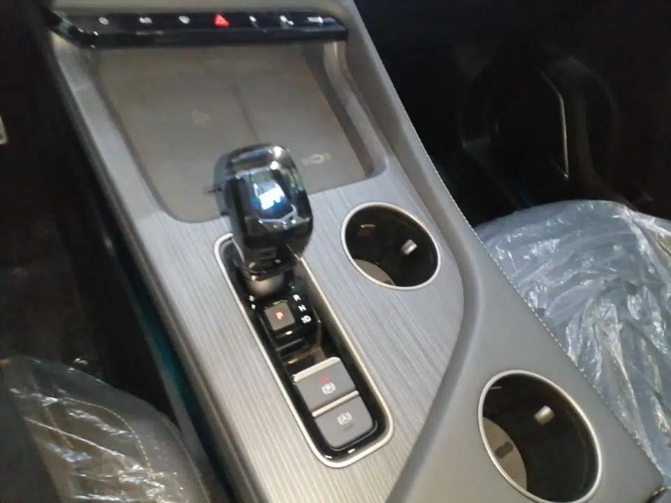 JETOUR Shanhai L9 2024 1.5TD 2DHT Pro 7-Seater — миниатюра 17