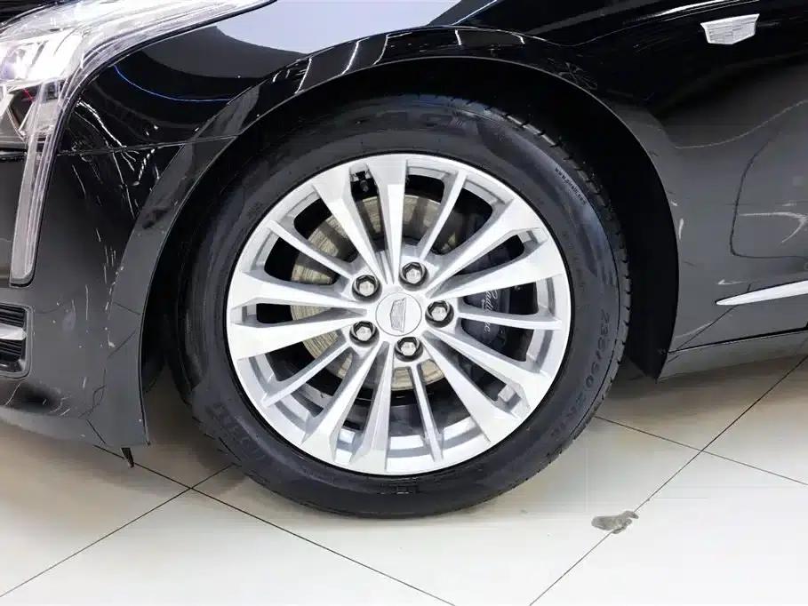 Cadillac CT6 Plug-in 2017 30E Elite — миниатюра 13