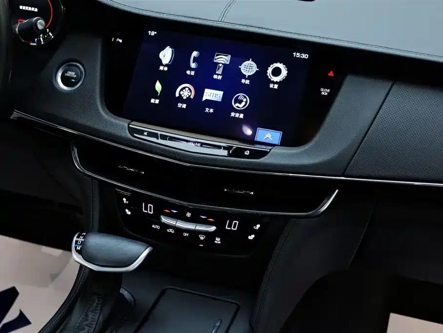 Cadillac CT6 Plug-in 2017 30E Elite — миниатюра 20