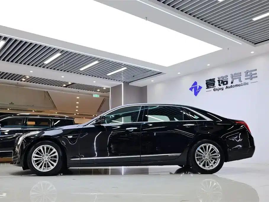 Cadillac CT6 Plug-in 2017 30E Elite — миниатюра 3