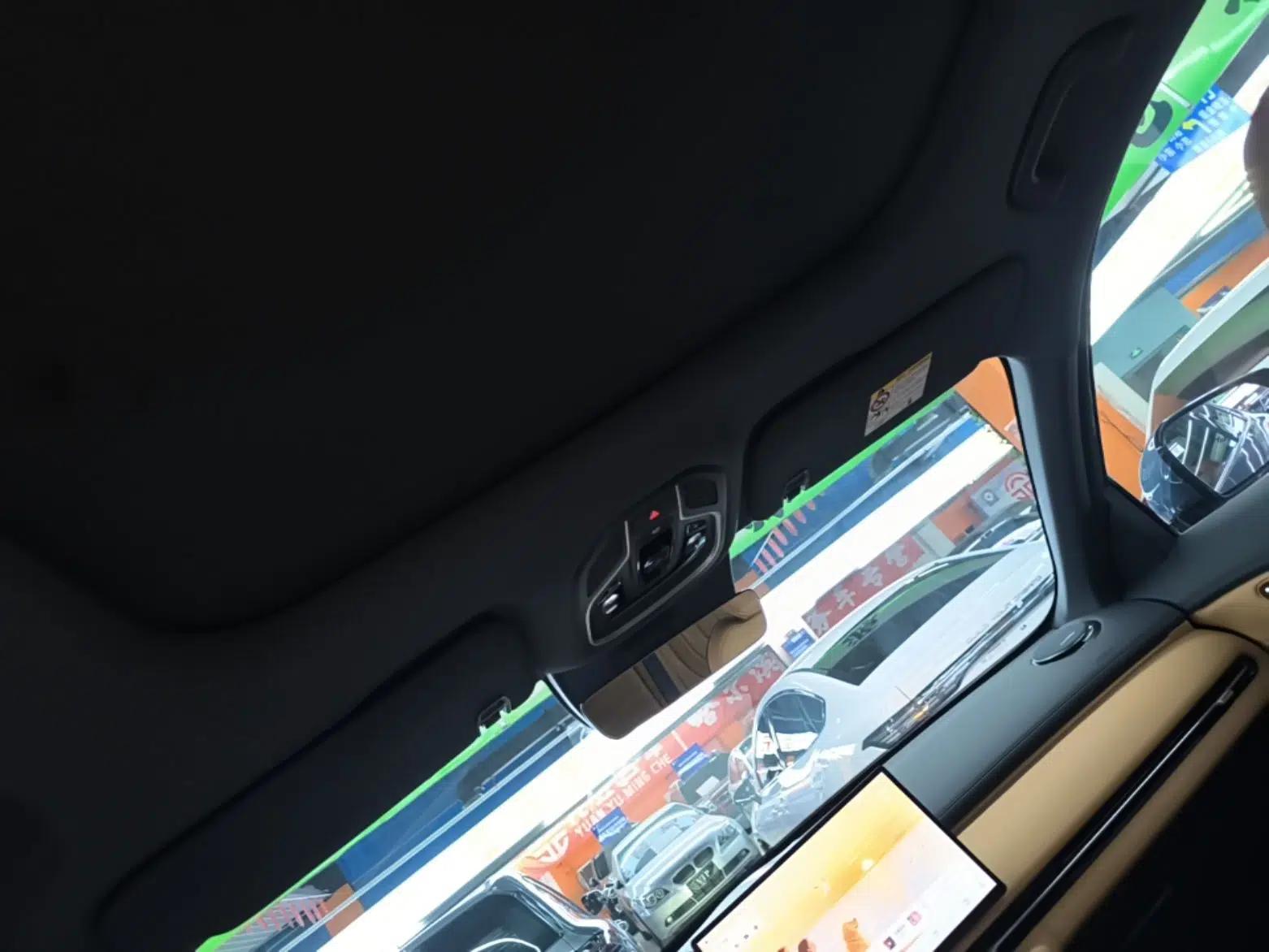 Geely Galaxy Xingjian 7 EM-i 2025 120km Navigator Edition — миниатюра 21