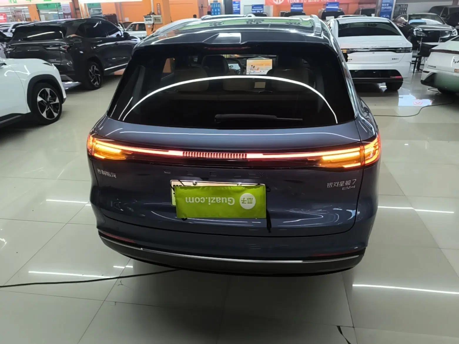 Geely Galaxy Xingjian 7 EM-i 2025 120km Navigator Edition — миниатюра 5