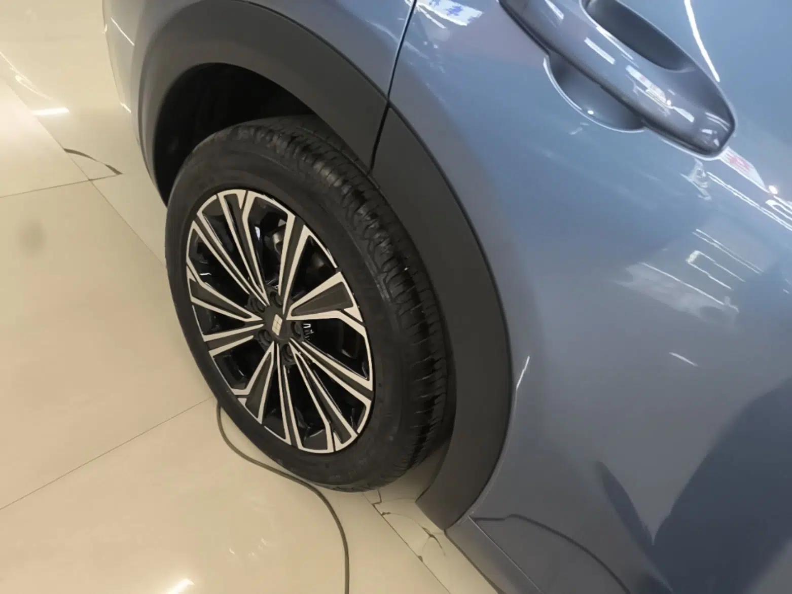 Geely Galaxy Xingjian 7 EM-i 2025 120km Navigator Edition — миниатюра 10