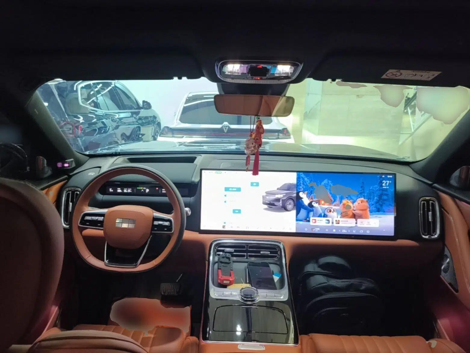 Geely Galaxy M9 2025 Model 210km Four-Wheel-Drive Leading Edition — миниатюра 13