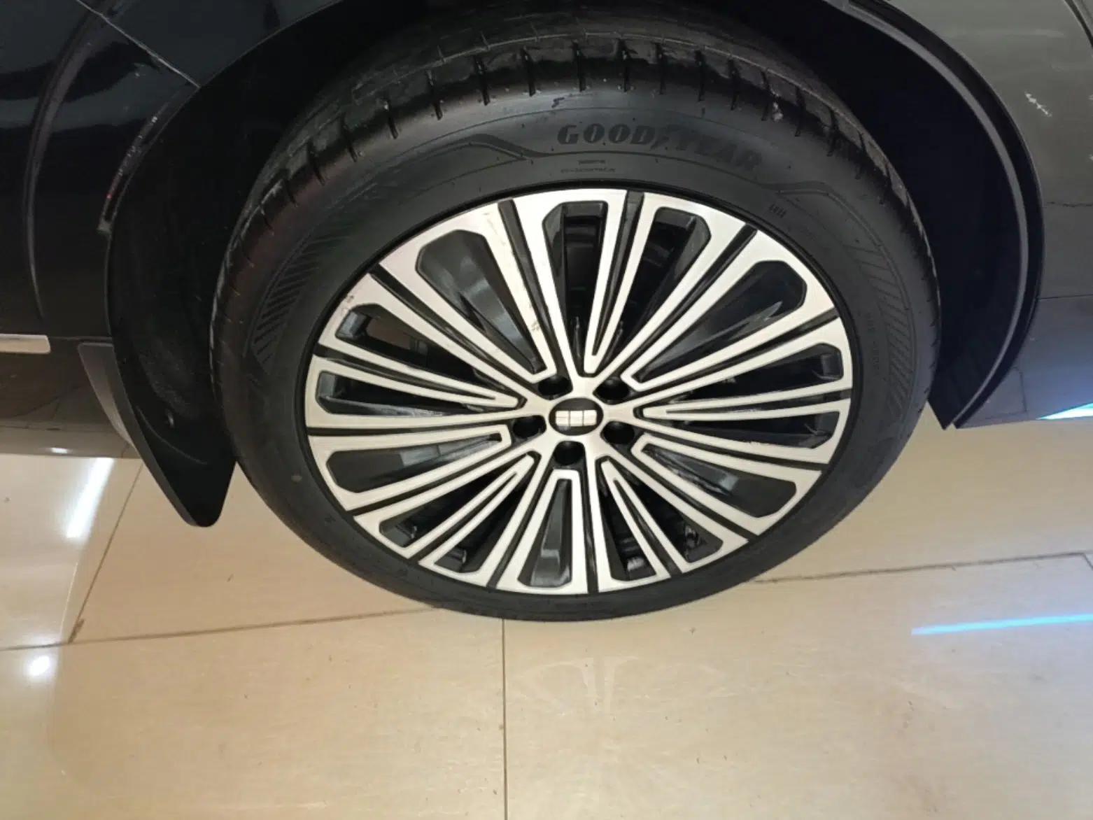 Geely Galaxy M9 2025 Model 210km Four-Wheel-Drive Leading Edition — миниатюра 10