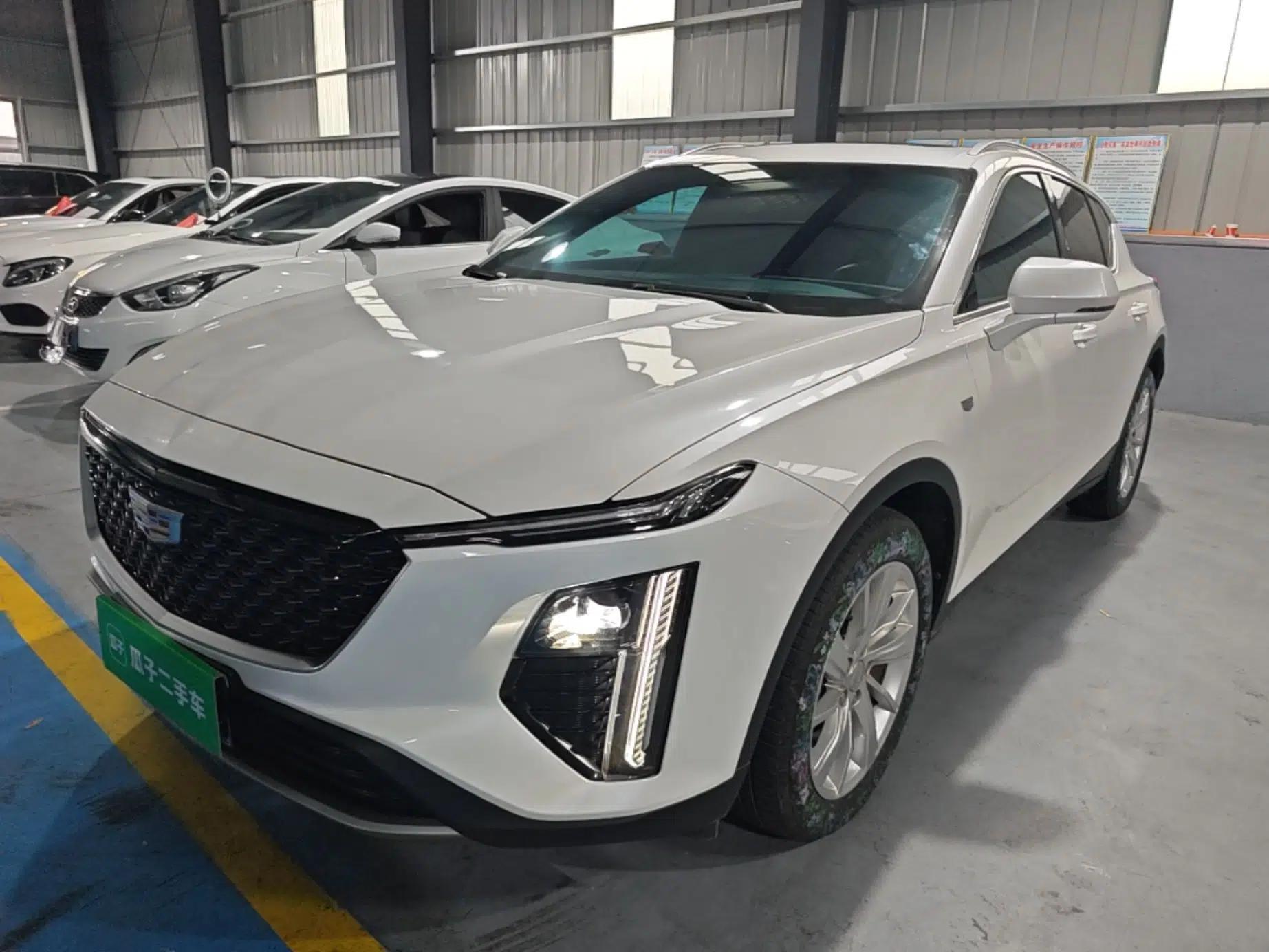 Cadillac GT4 2023 25T Fashion Edition — миниатюра 1