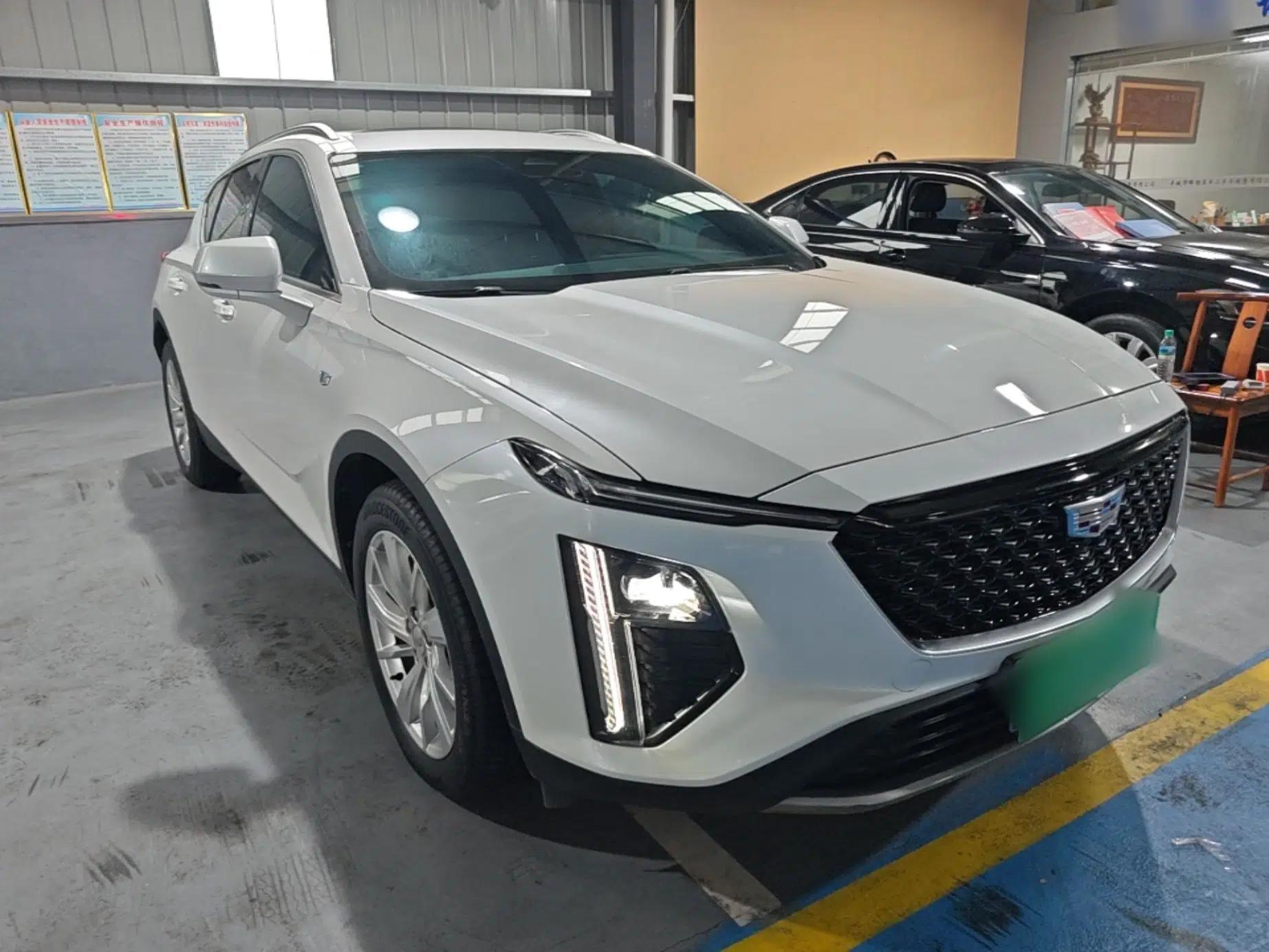 Cadillac GT4 2023 25T Fashion Edition — миниатюра 3