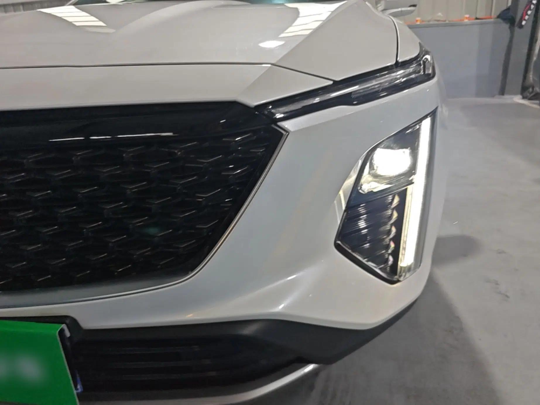 Cadillac GT4 2023 25T Fashion Edition — миниатюра 9