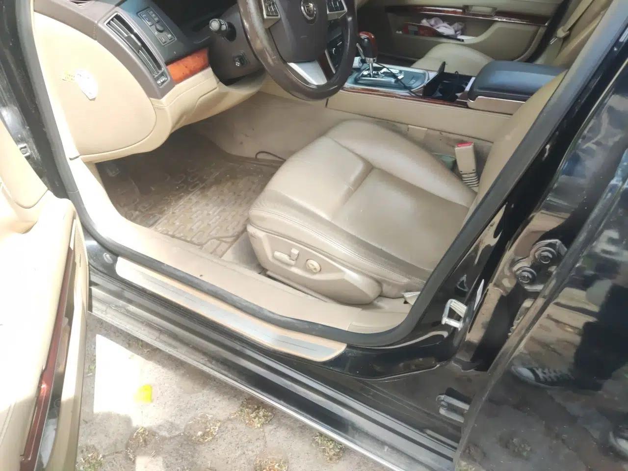 Cadillac SLS Seville 2011 2.0T Elite Edition — миниатюра 17