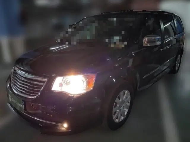 Chrysler Grand Voyager 2013 3.6L Luxury Edition