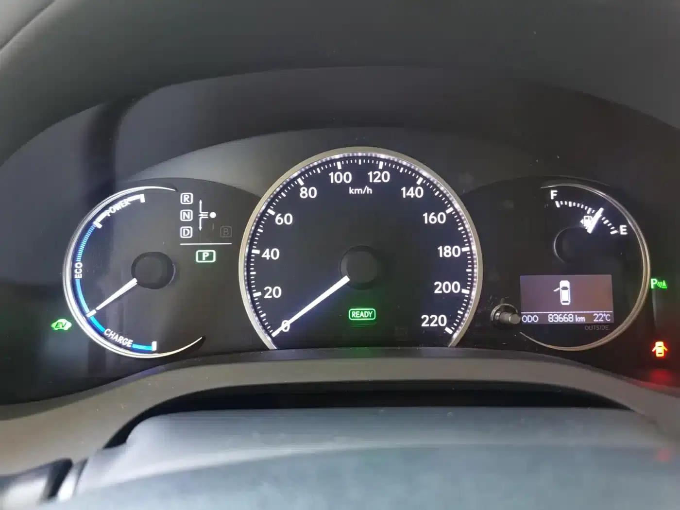 Lexus CT 2014 CT200h Comfort Edition (Single Color) — миниатюра 9