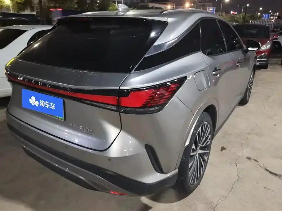 Lexus RX Hybrid 2023 450h+ AWD Enjoy Edition — миниатюра 3