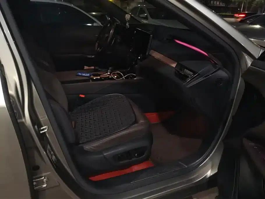 Lexus RX Hybrid 2023 450h+ AWD Enjoy Edition — миниатюра 8