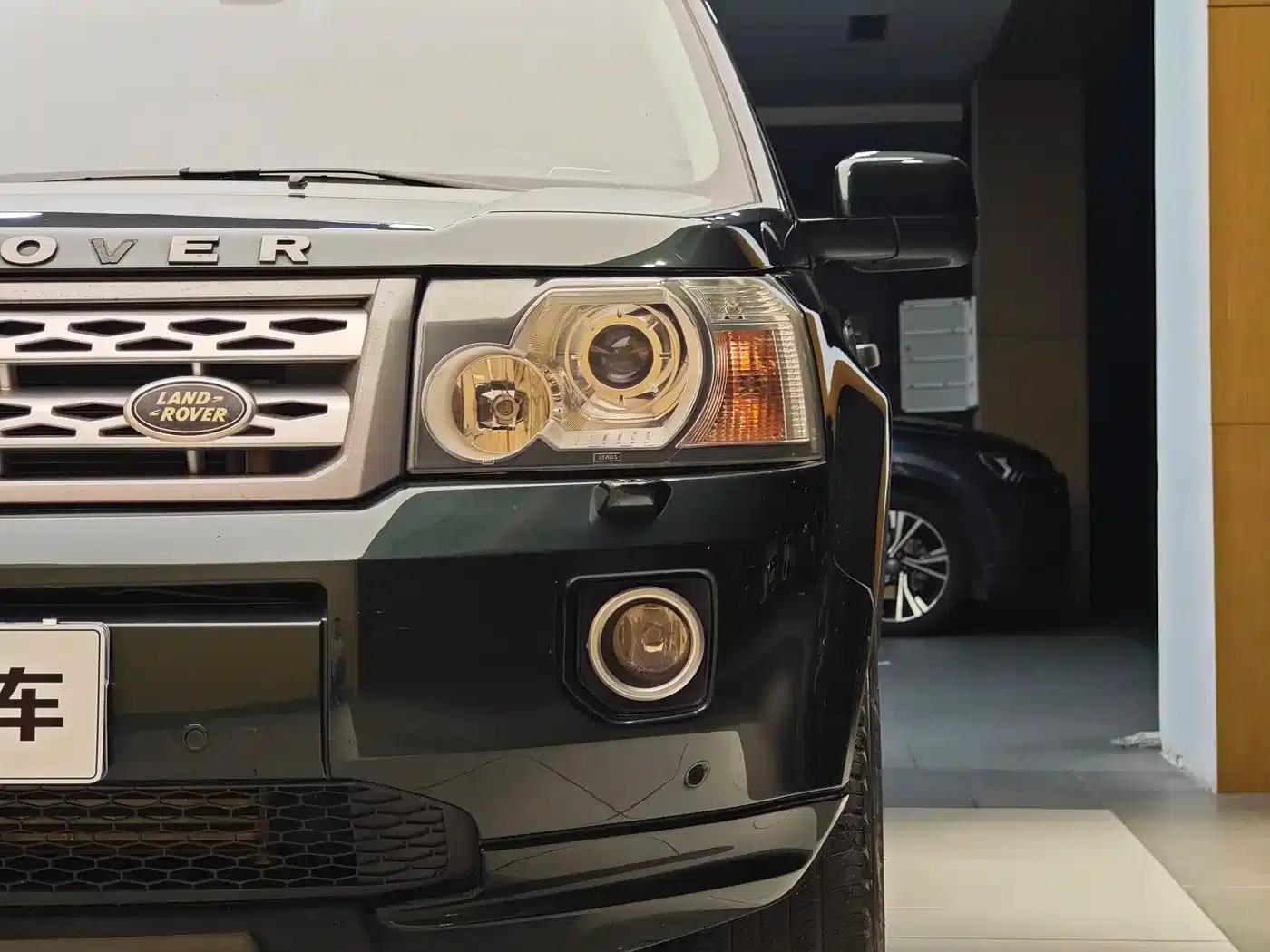 Freelander 2 2011 2.2T SD4 SE Diesel — миниатюра 2