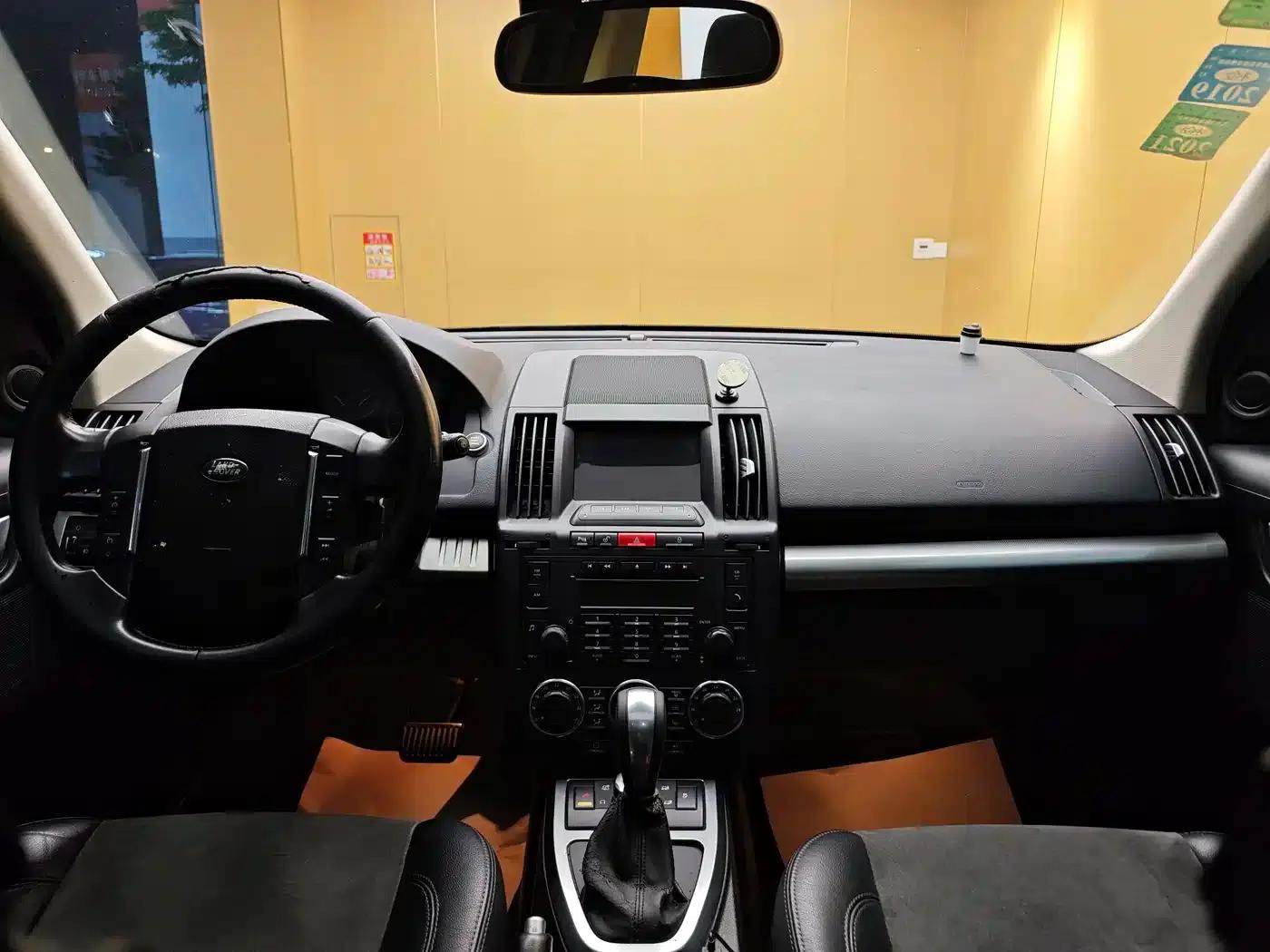 Freelander 2 2011 2.2T SD4 SE Diesel — миниатюра 19