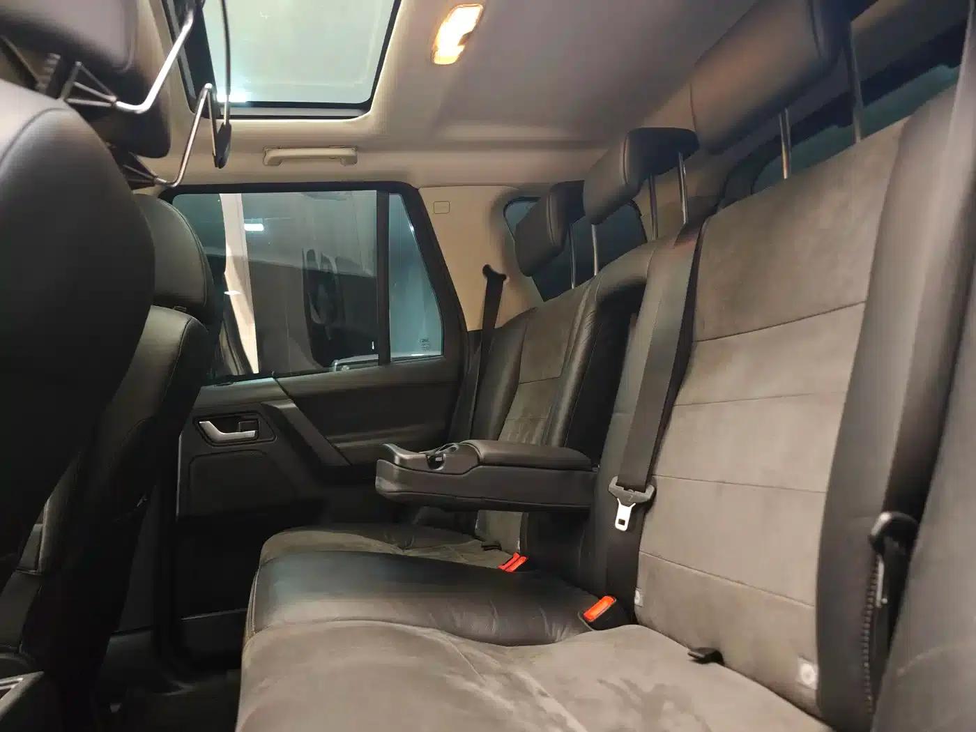 Freelander 2 2011 2.2T SD4 SE Diesel — миниатюра 22
