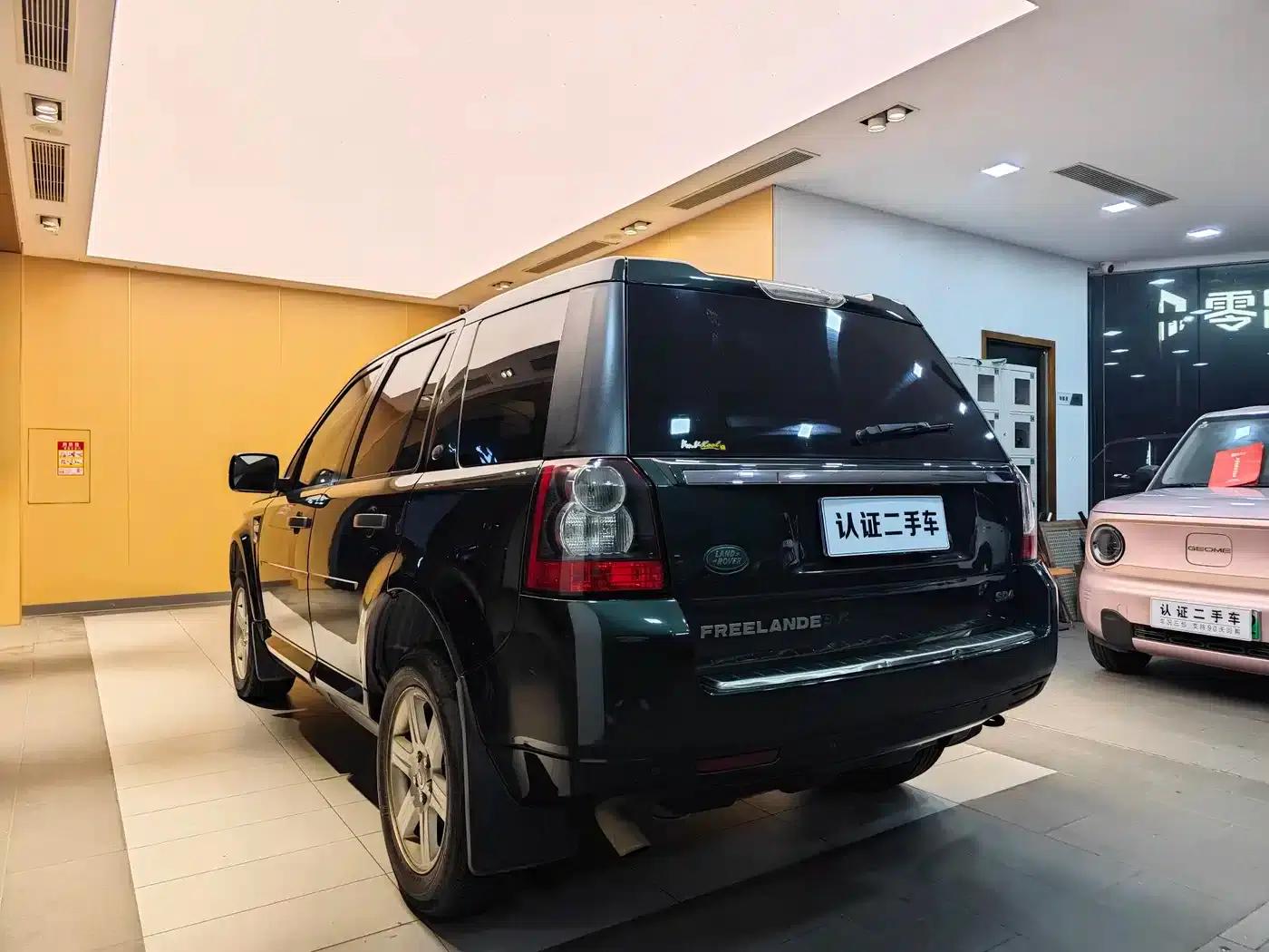Freelander 2 2011 2.2T SD4 SE Diesel — миниатюра 24