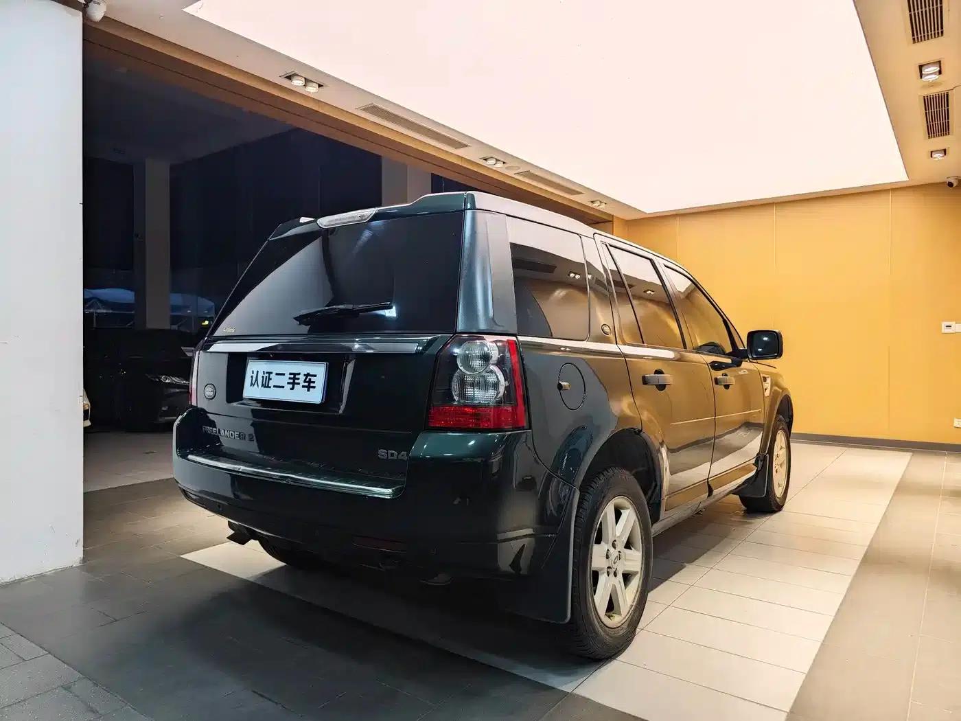 Freelander 2 2011 2.2T SD4 SE Diesel — миниатюра 28