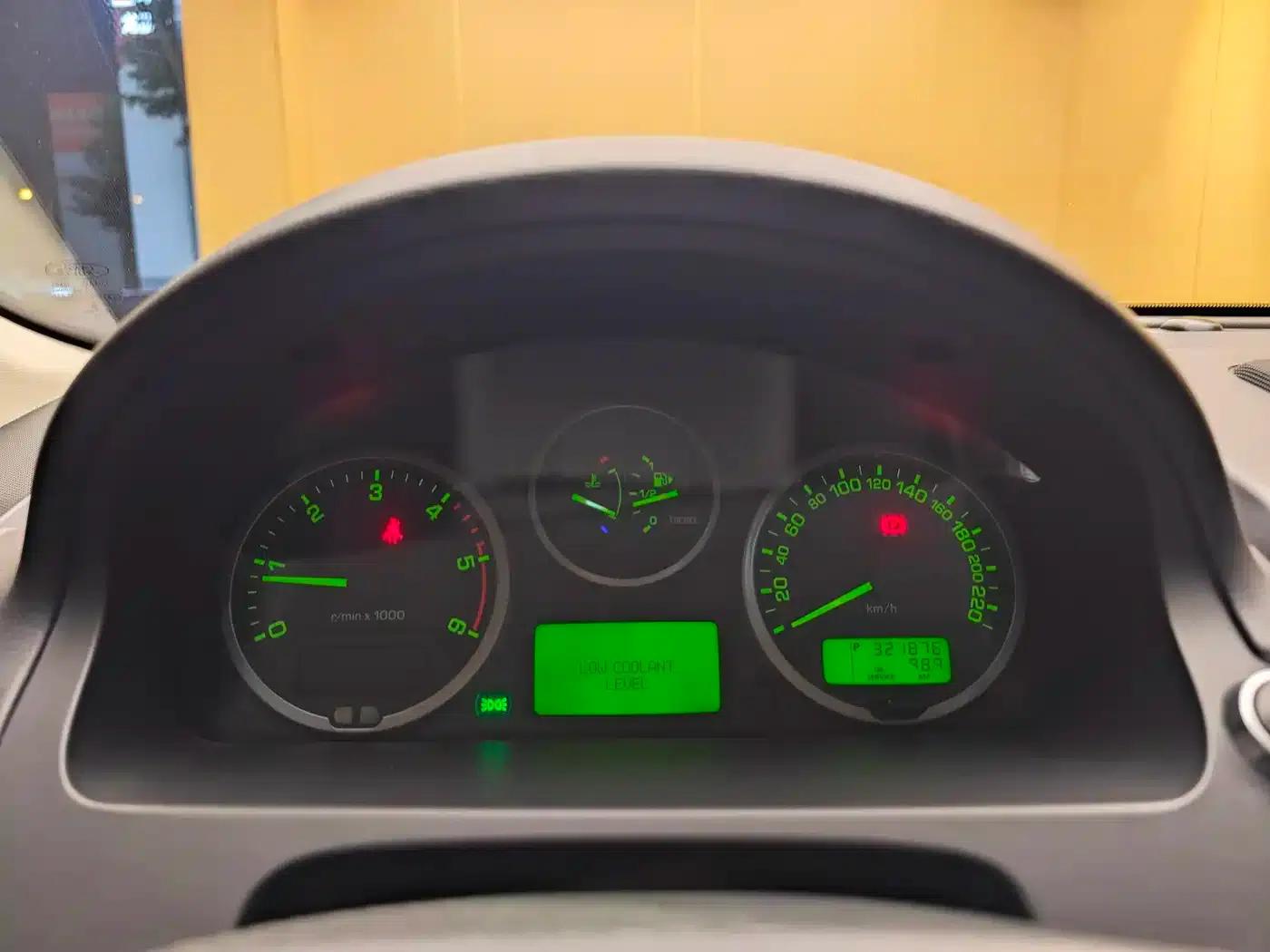 Freelander 2 2011 2.2T SD4 SE Diesel — миниатюра 33