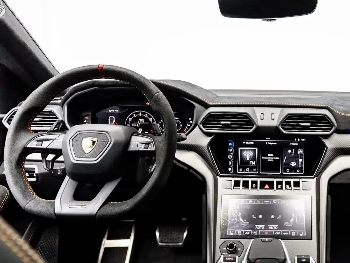 Urus 2022 4.0T V8 Performante — миниатюра 5