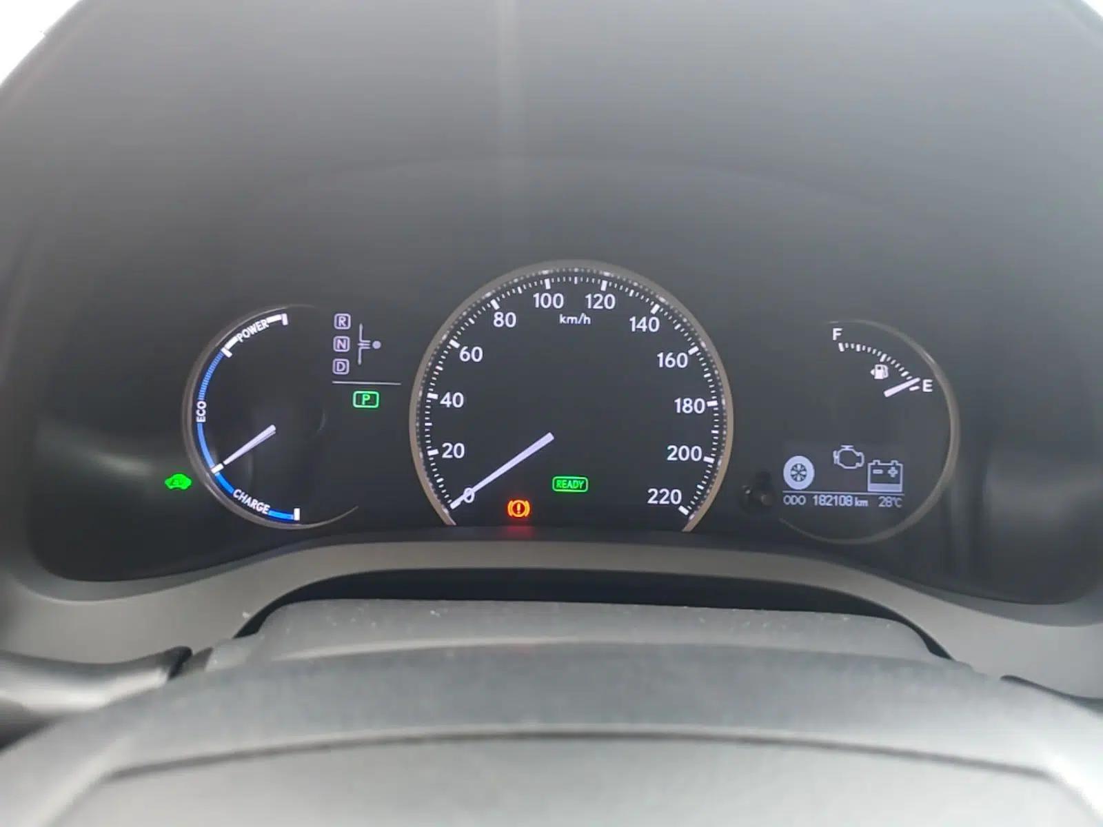 Lexus CT 2014 CT200h Elite Edition Monochrome — миниатюра 15