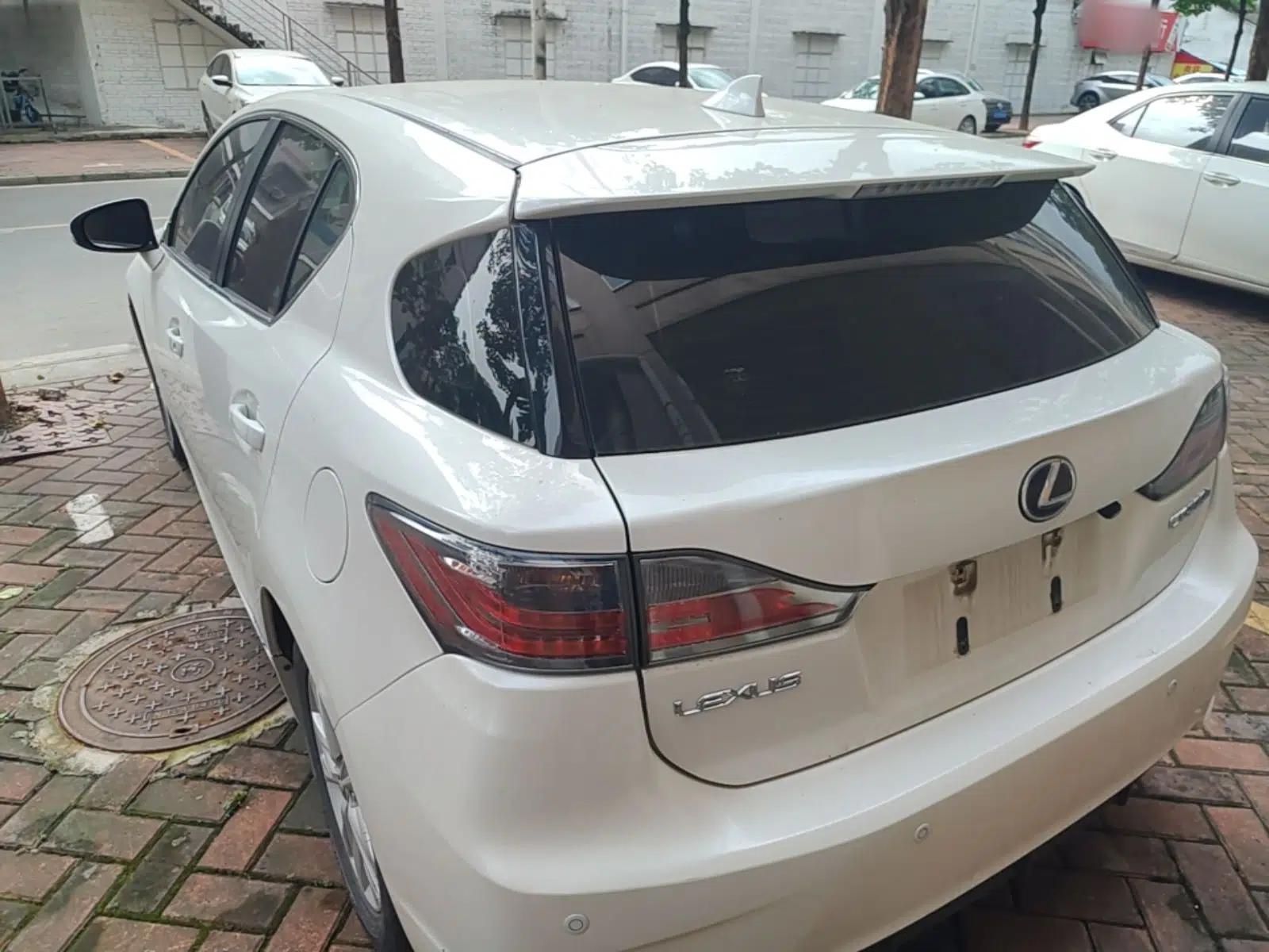 Lexus CT 2014 CT200h Elite Edition Monochrome — миниатюра 4
