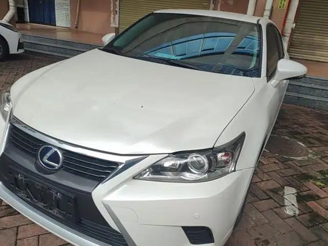 Lexus CT 2014 CT200h Elite Edition Monochrome