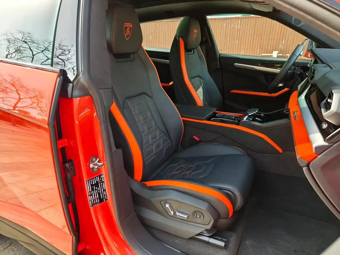 2025 Urus SE 4.0T Standard Edition — миниатюра 14