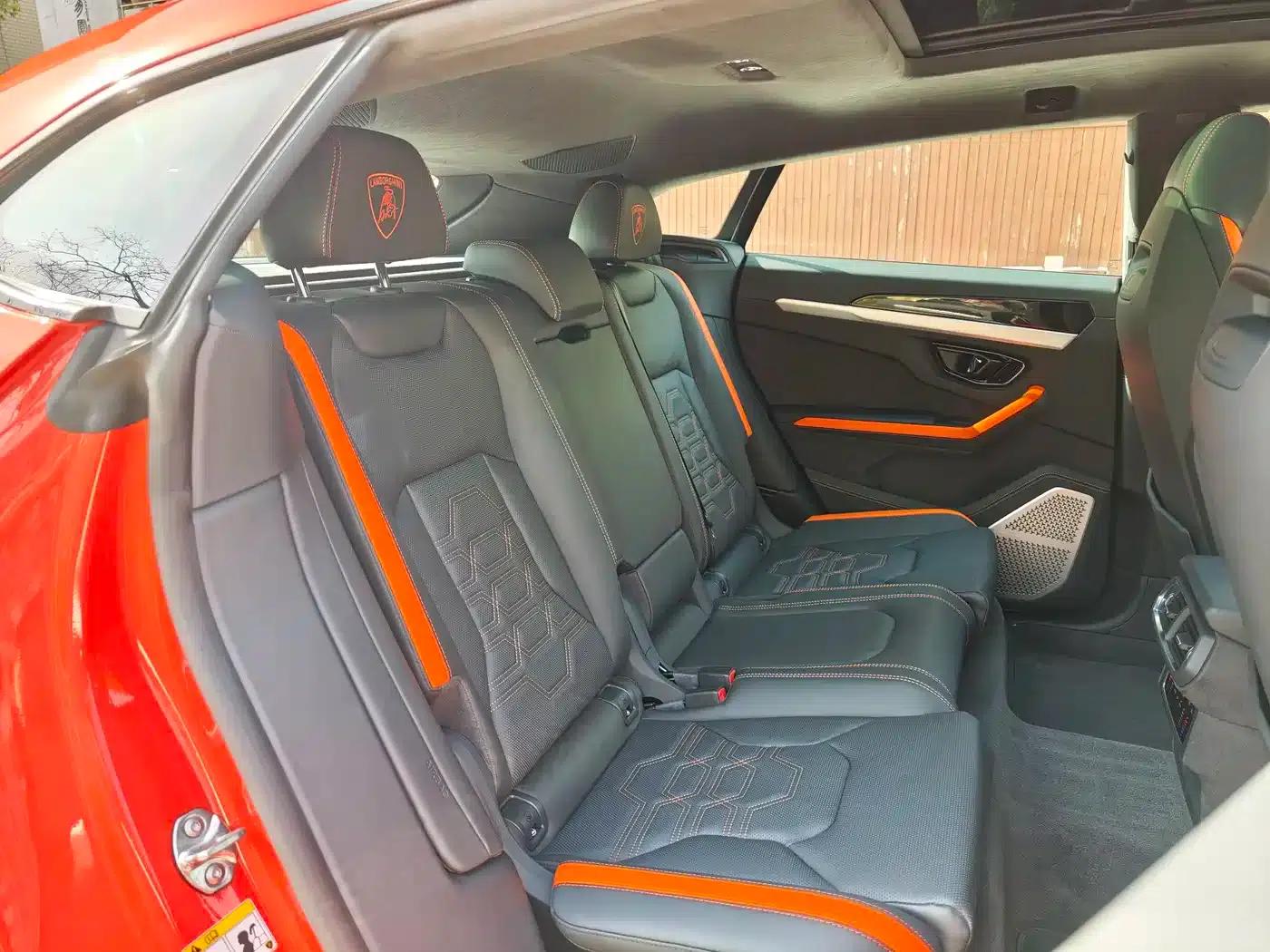 2025 Urus SE 4.0T Standard Edition — миниатюра 15
