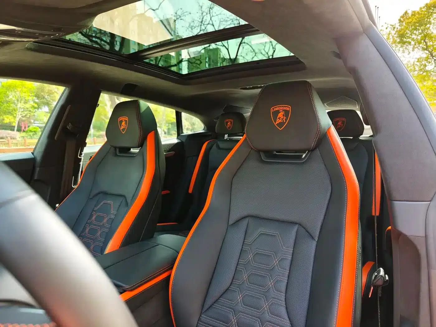2025 Urus SE 4.0T Standard Edition — миниатюра 24