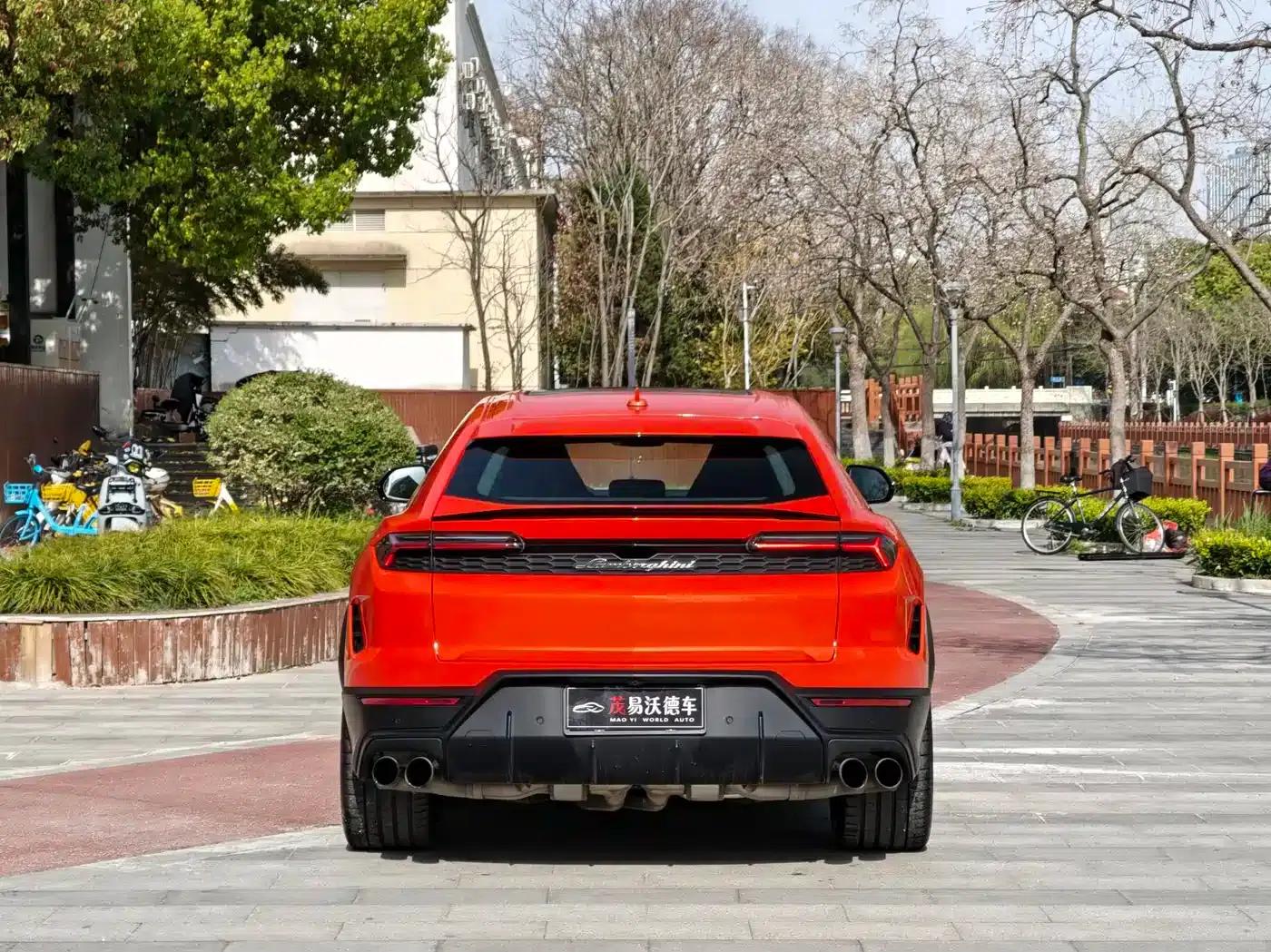 2025 Urus SE 4.0T Standard Edition — миниатюра 6