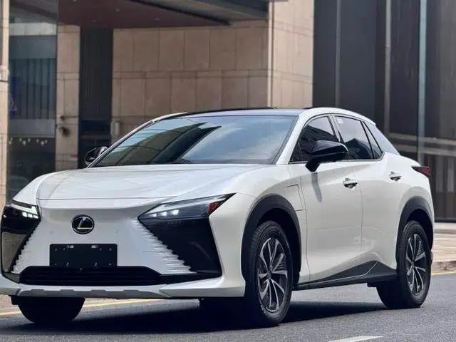 Lexus RZ 2023 450e All-Wheel Drive Luxury Edition