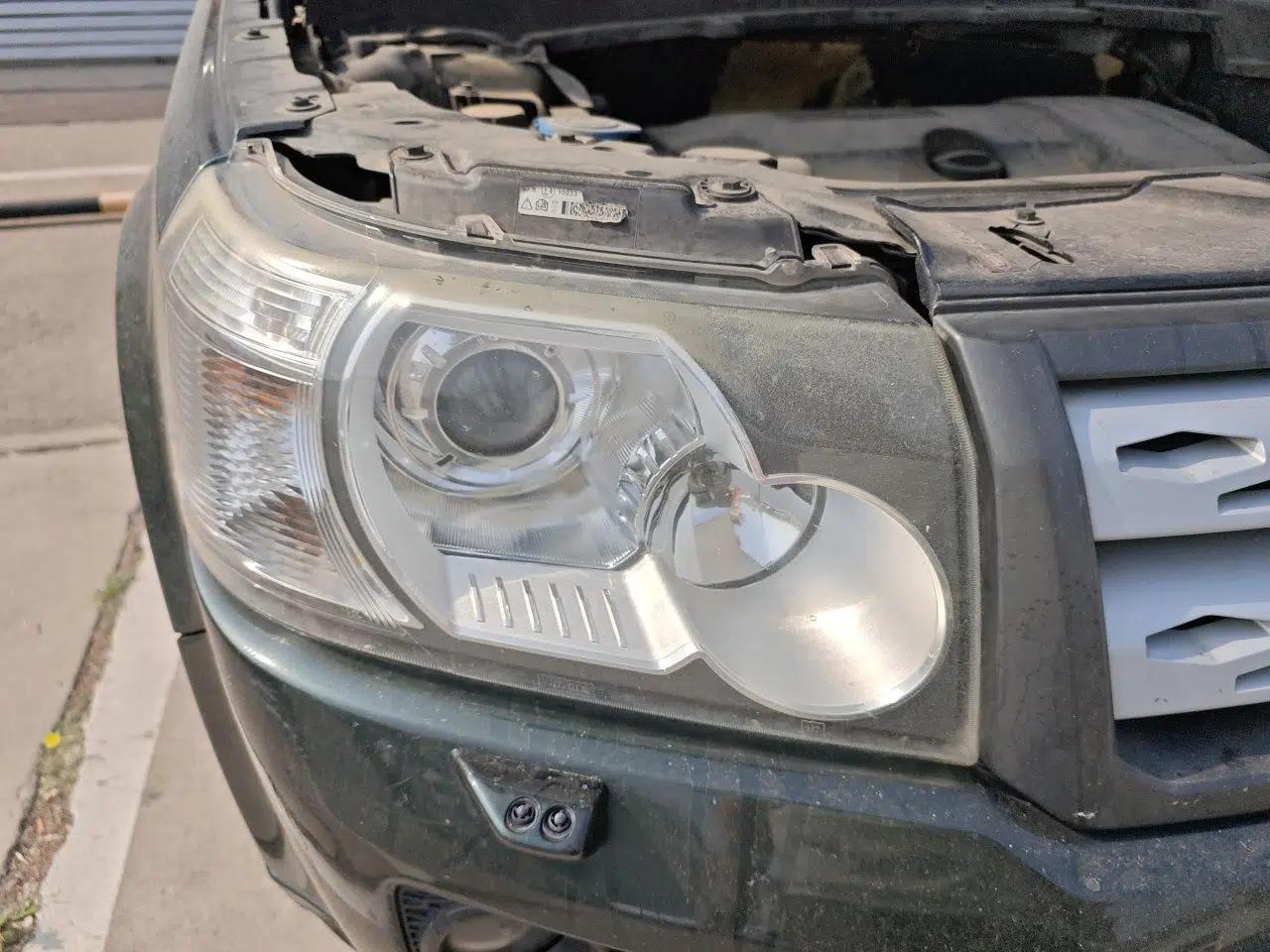 Land Rover Freelander 2 2010 3.2 i6 Automatic HSE Gasoline Version — миниатюра 7
