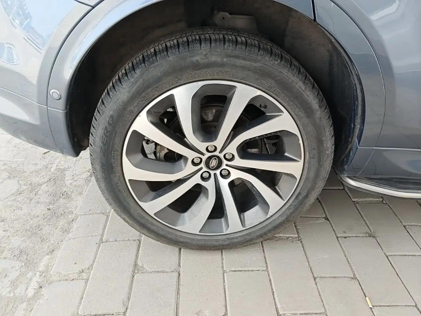 Land Rover Discovery Sport New Energy 2021 P300e Performance Tech Edition — миниатюра 10