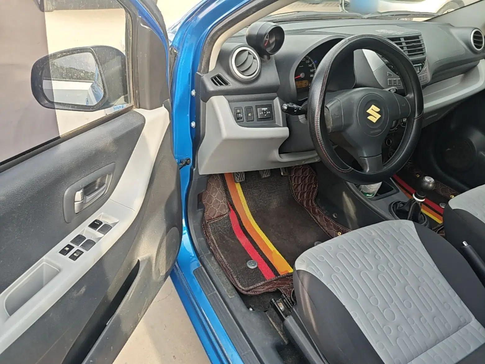 Suzuki Alto 2013 1.0L Manual Luxury Model — миниатюра 19