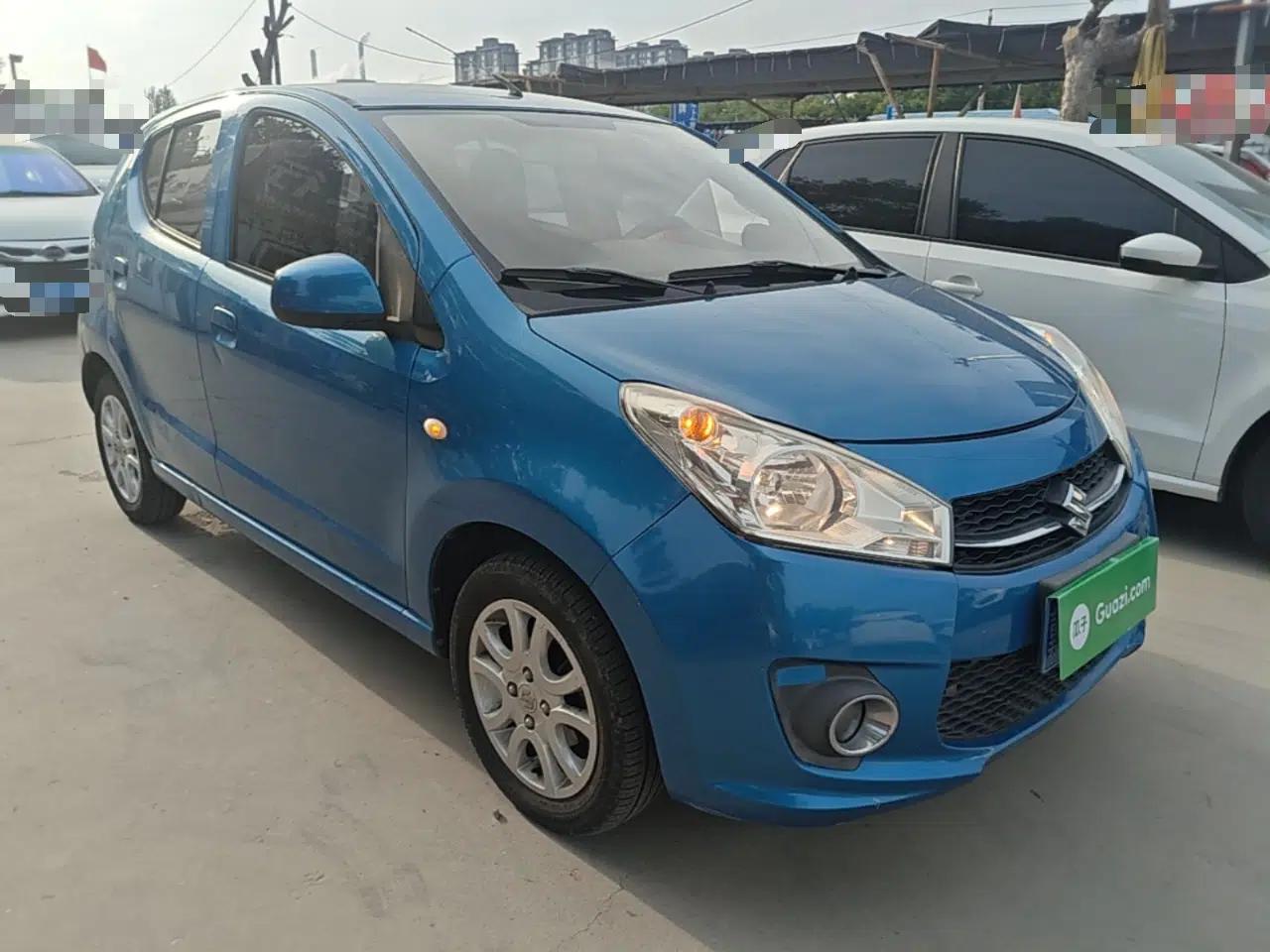 Suzuki Alto 2013 1.0L Manual Luxury Model — миниатюра 3