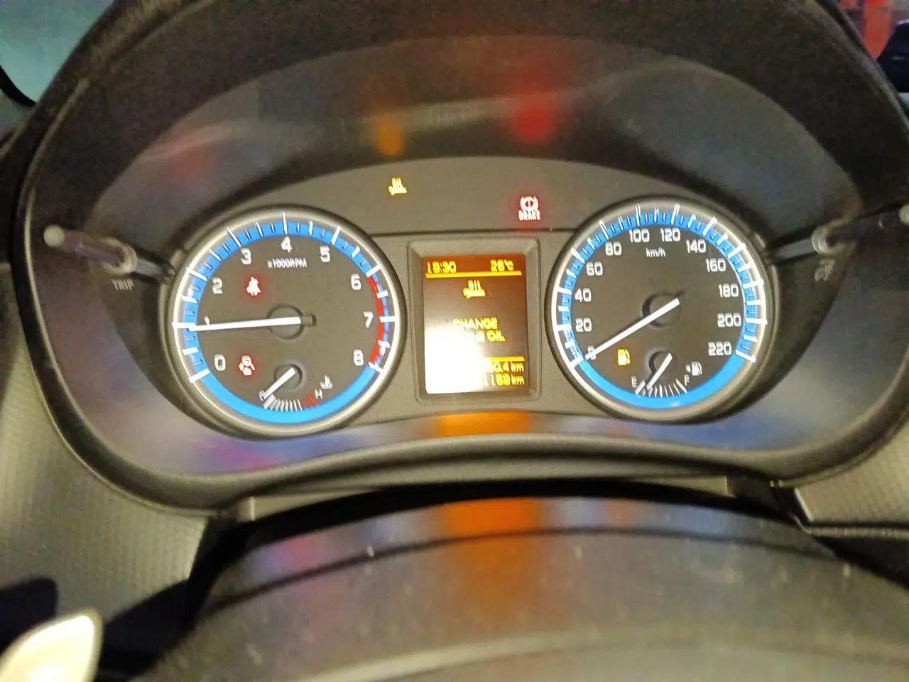 Suzuki S-Cross 2014 1.6L CVT Two-Wheel Drive Elite Version — миниатюра 12