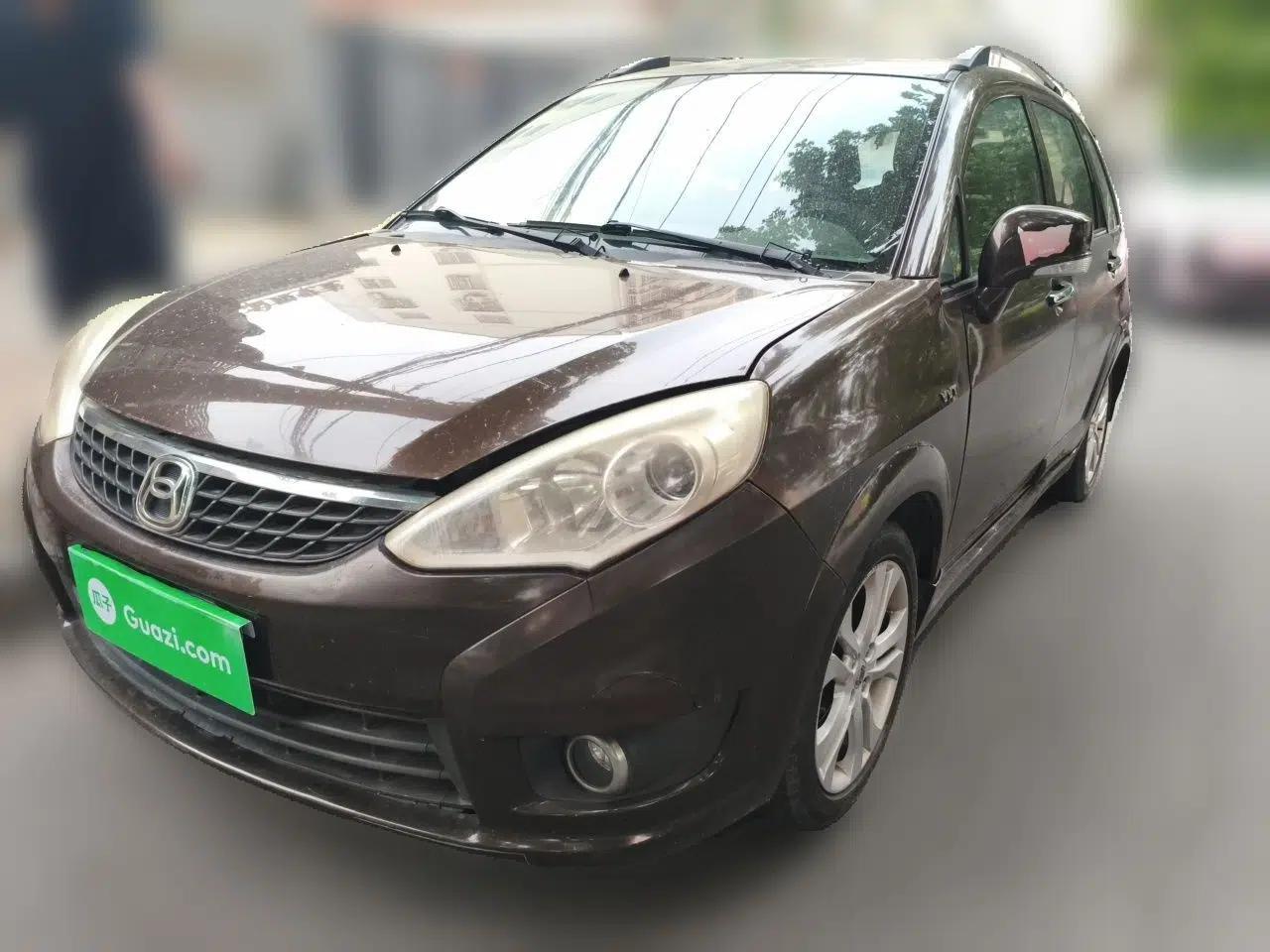 Suzuki Liana A6 2014 Hatchback 1.4L Manual Enjoyment Model — миниатюра 1