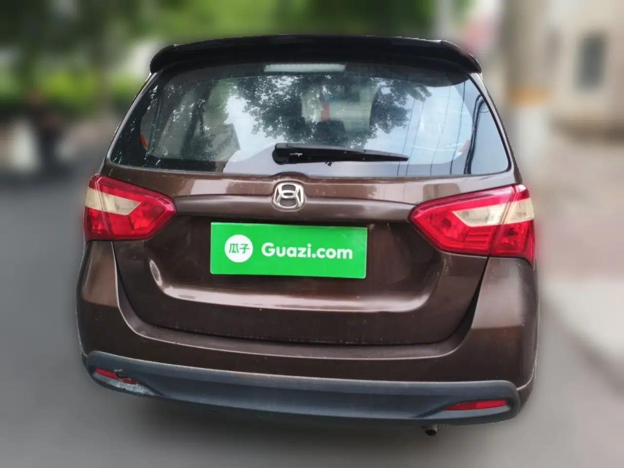 Suzuki Liana A6 2014 Hatchback 1.4L Manual Enjoyment Model — миниатюра 5