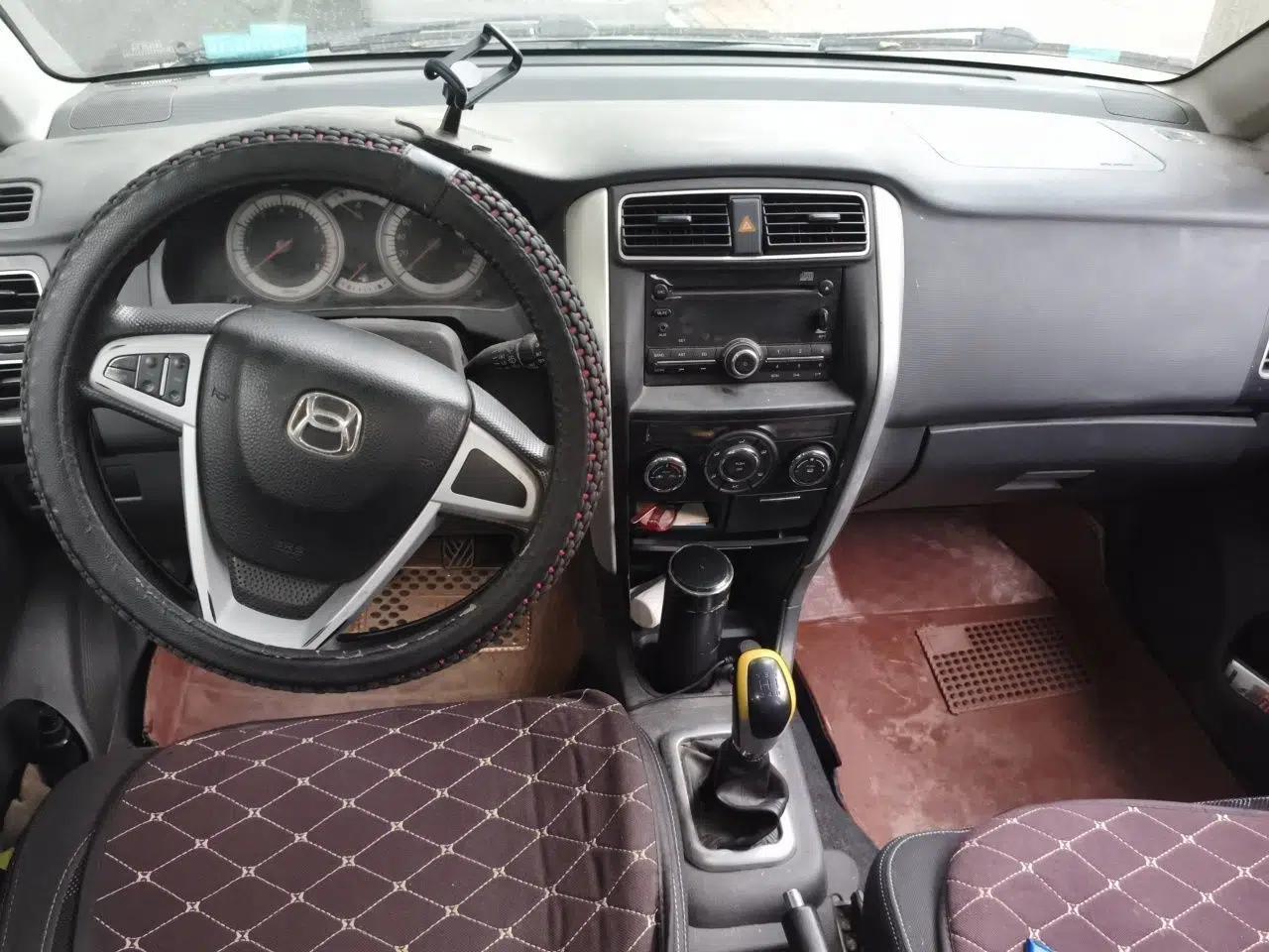 Suzuki Liana A6 2014 Hatchback 1.4L Manual Enjoyment Model — миниатюра 10